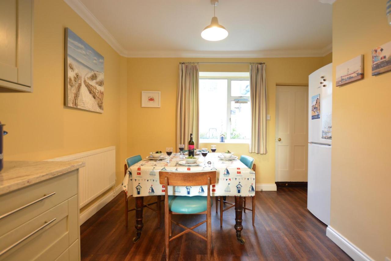Gosfield Cottage, ออลบะระ ภายนอก รูปภาพ